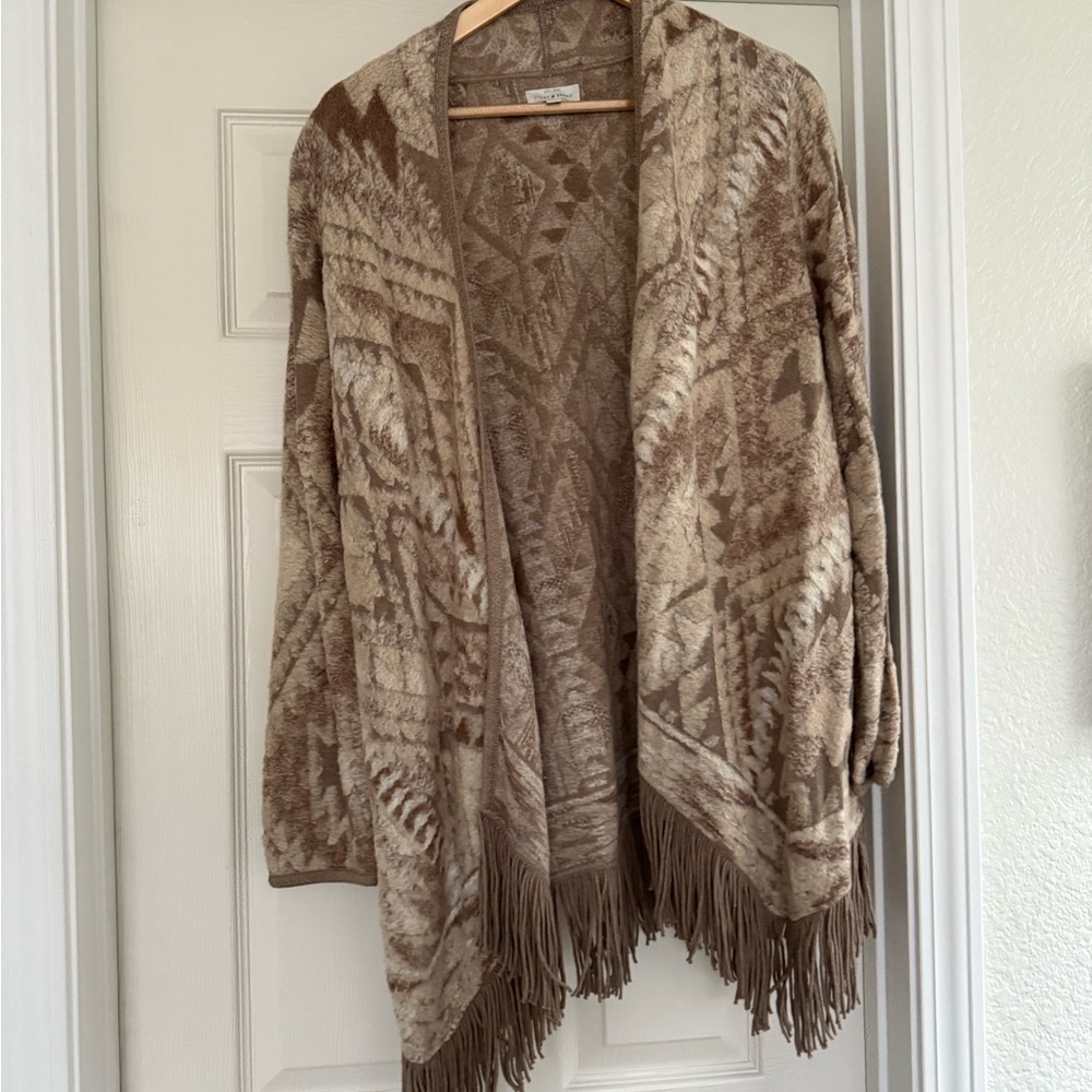 Lucky Brand Tan and Cream Knit Sweater